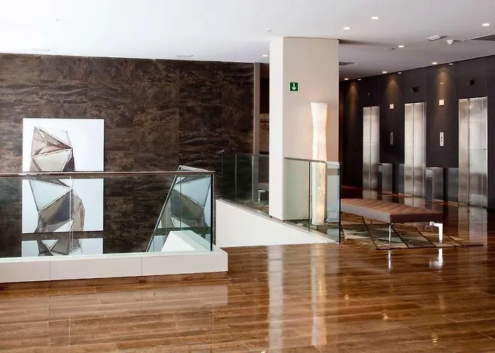 Ac Iberia Palmas By Marriott Готель 4*