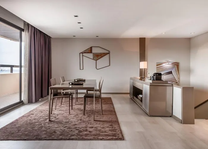 Ac Iberia Palmas By Marriott 4* Лас-Пальмас-де-Гран-Канарія