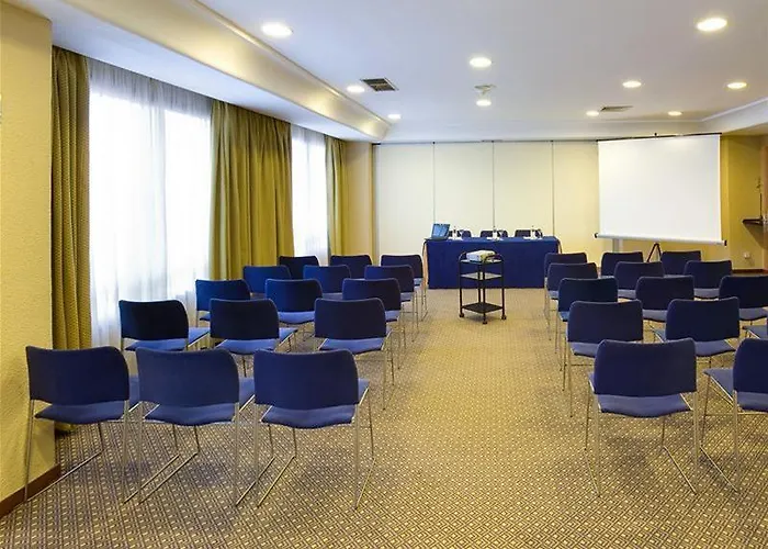 Готель Ac Iberia Palmas By Marriott 4*